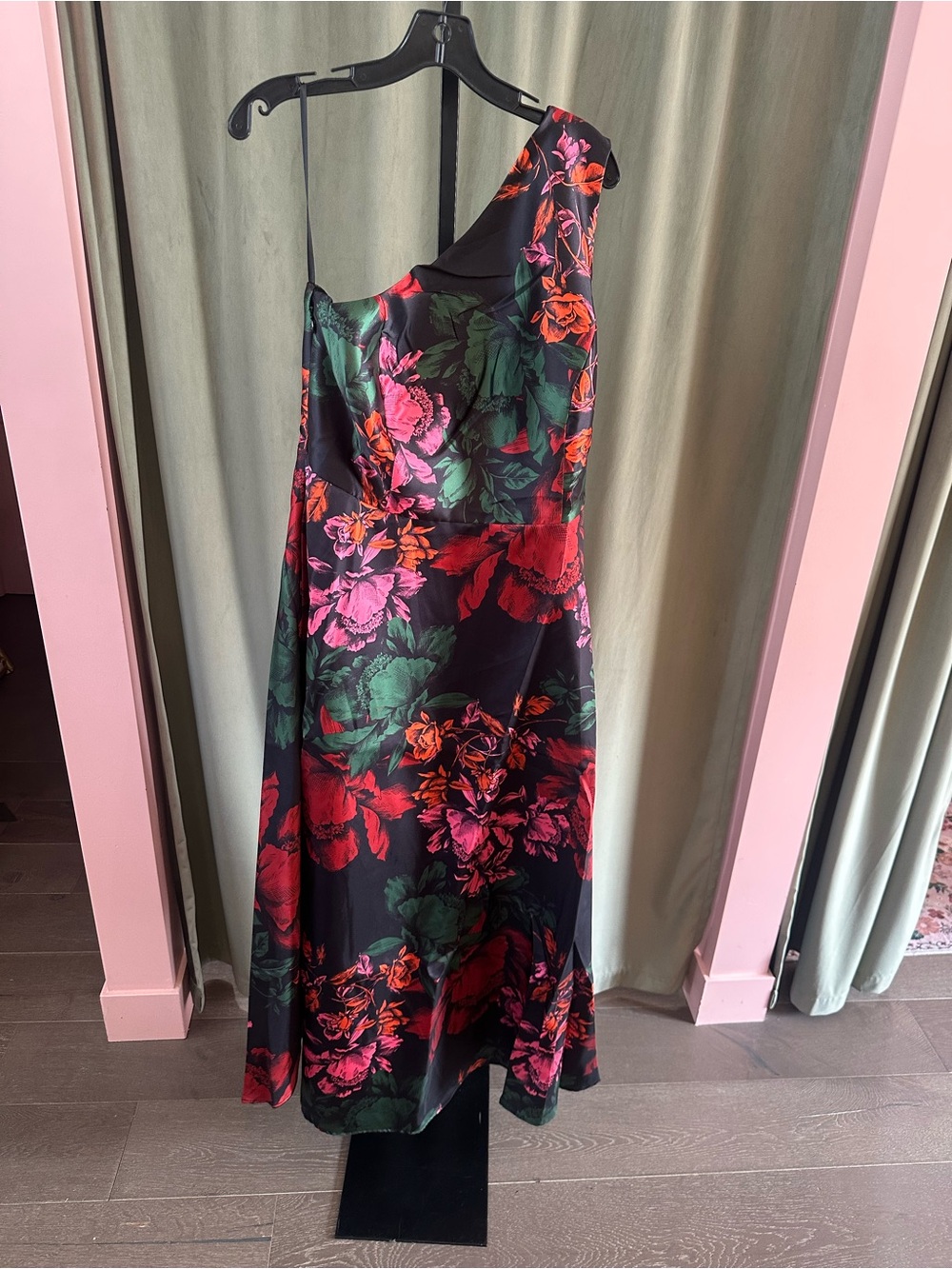 Hutch Cassandra One-Shoulder Black Floral Maxi Dress - Picture 2 of 7